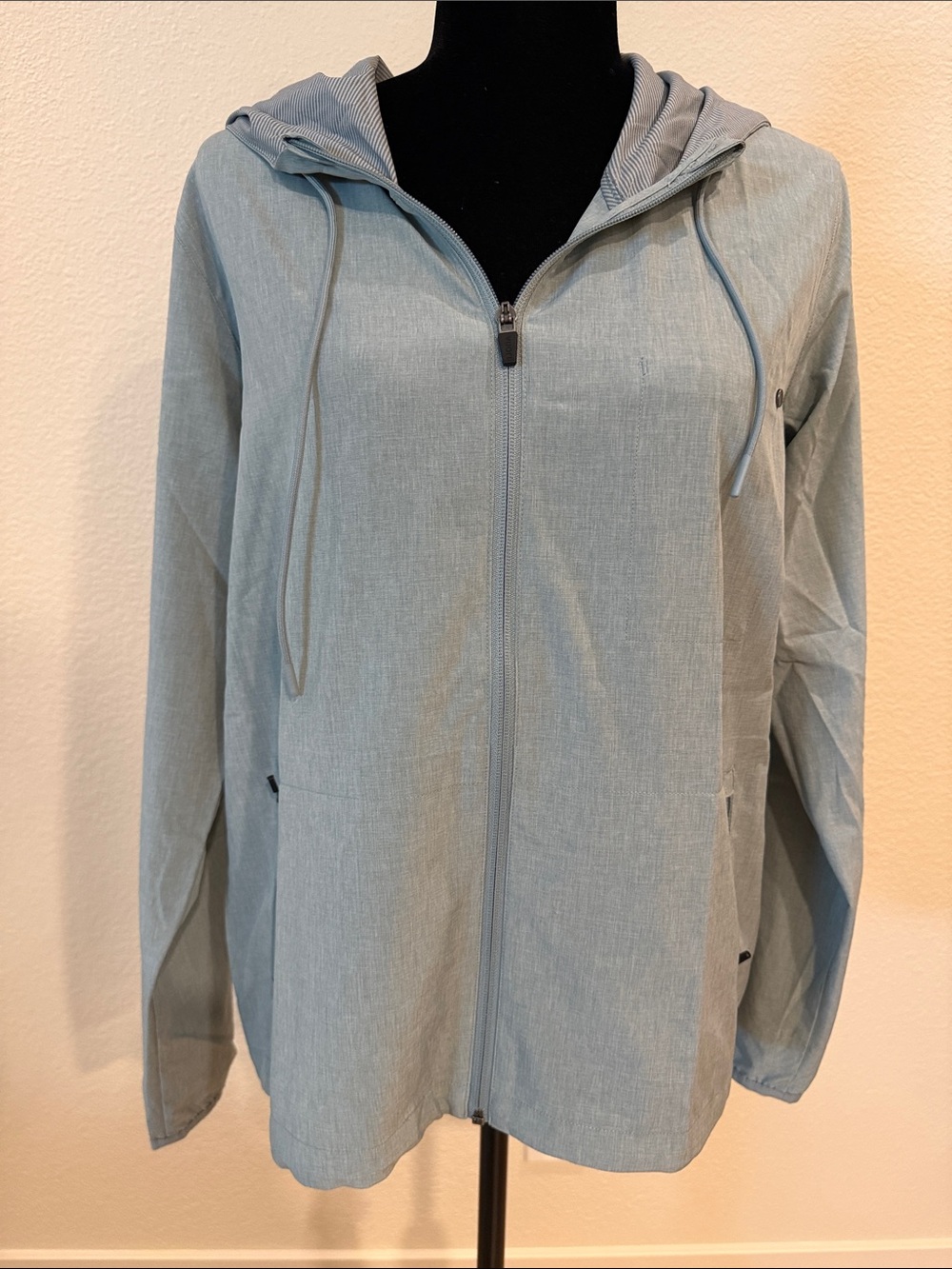 Vuori Womens Outdoor Trainer Shell Jacket Medium Pistachio Green